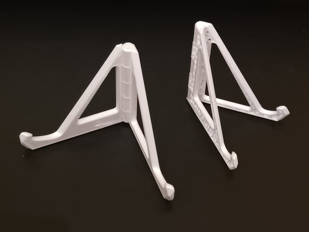 Folding Travel Stand (Print-in-Place)