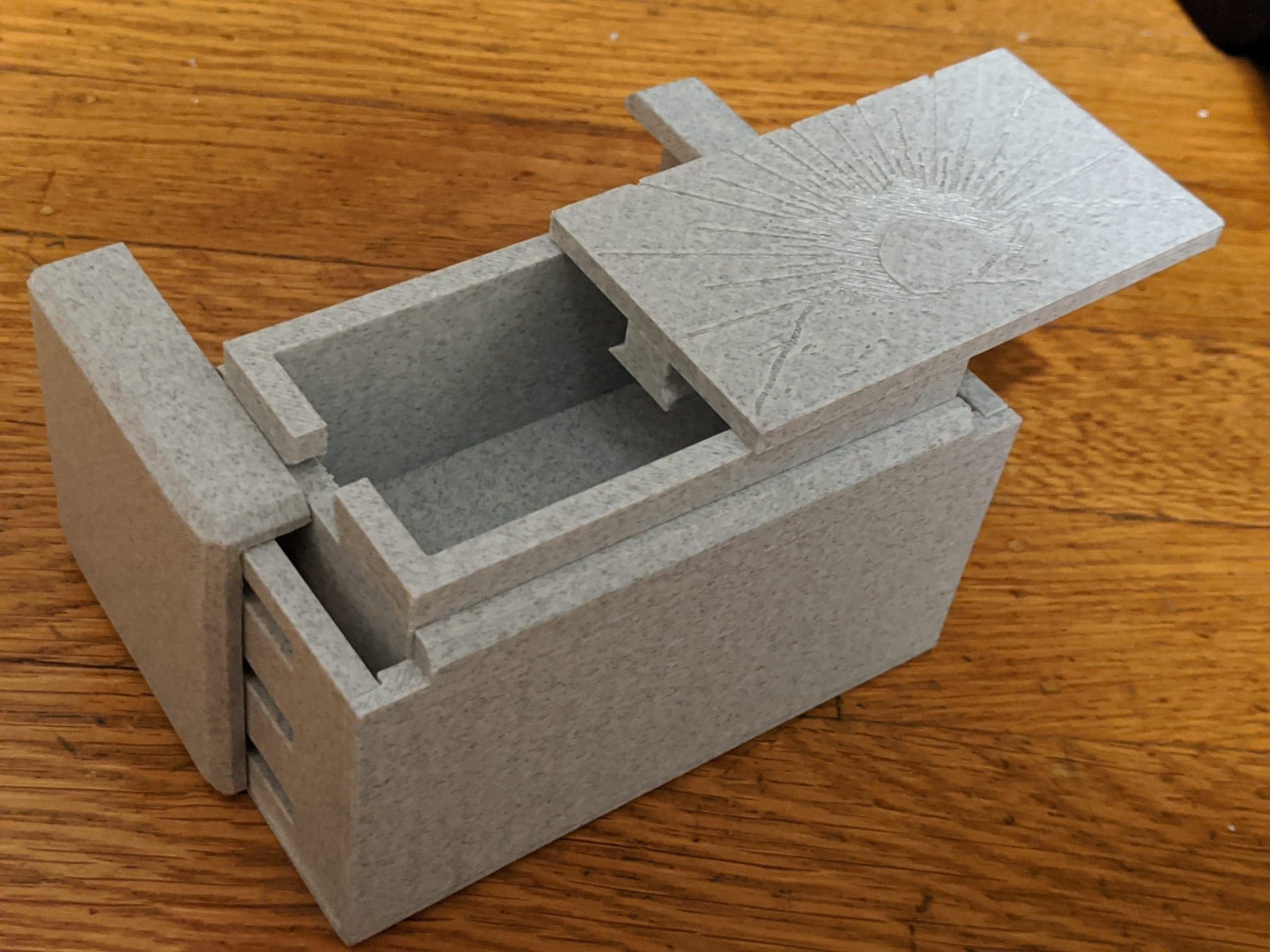 Puzzle Box — Easy to Print, Hard to Solve